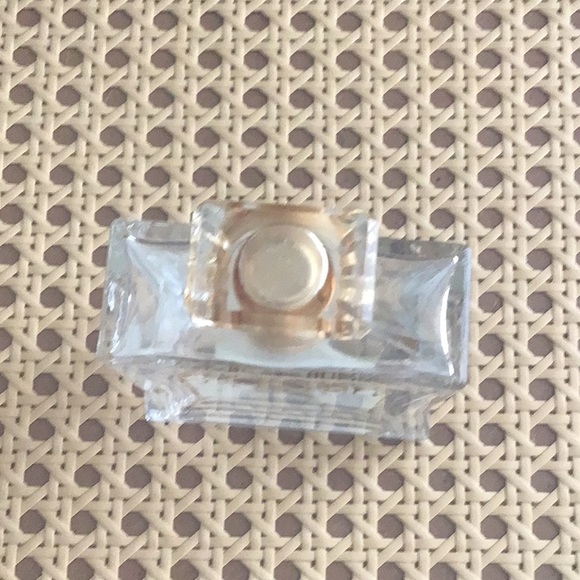 Marilyn Miglan glass bottle DISCONTINUED BRAND - Picture 3 of 5